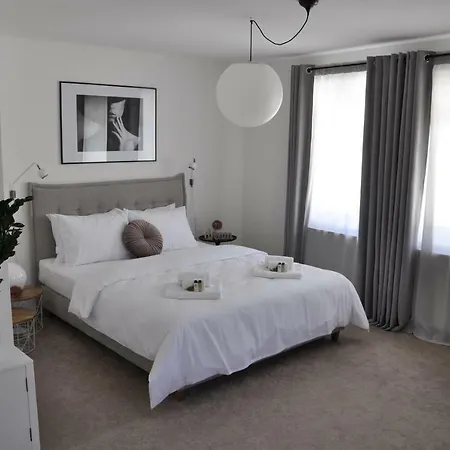 Zee Town House * Brasov