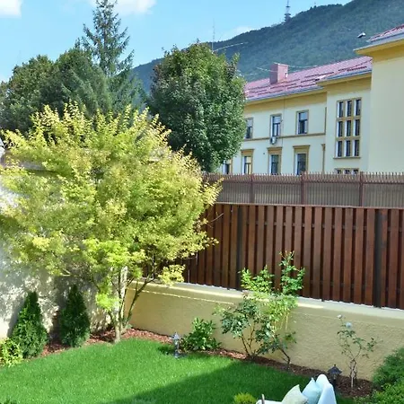 Zee Town House Holiday home Brasov
